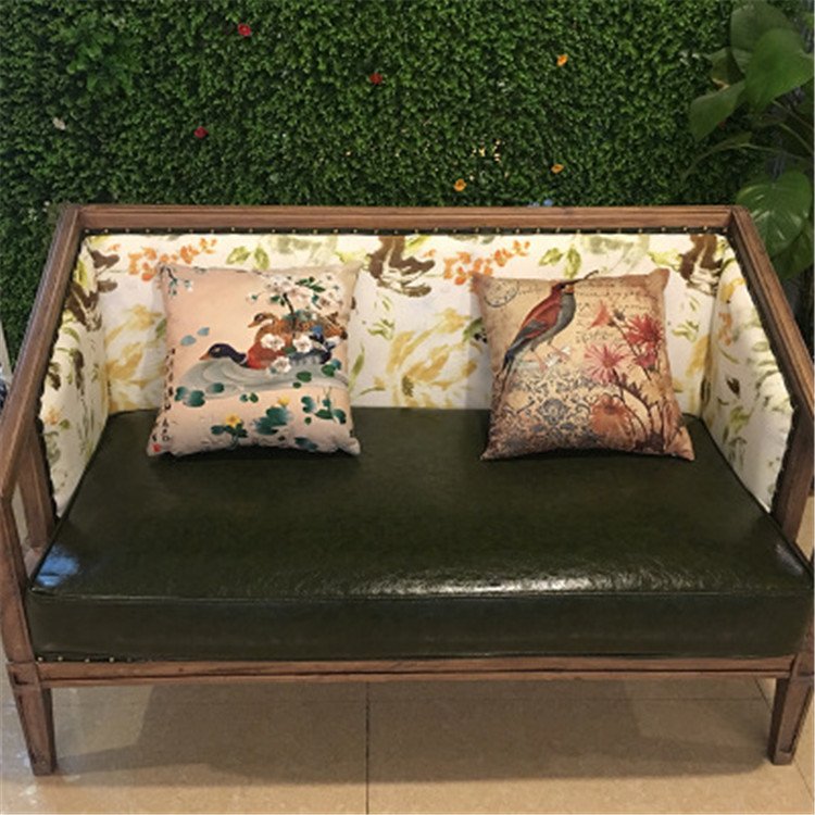 卡座沙發(fā)的皮革常規(guī)保養(yǎng)和清理方法！