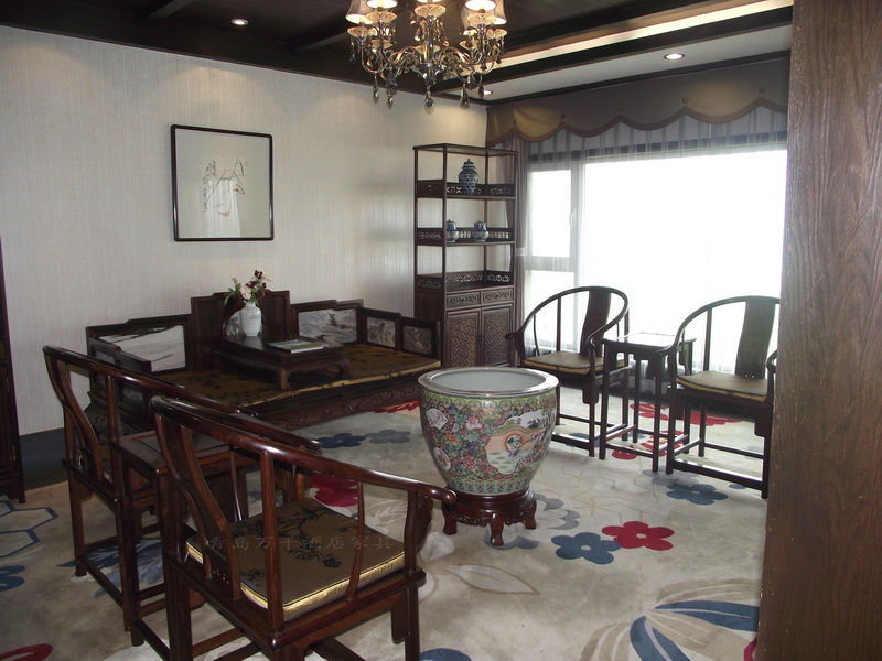  石老人高爾夫球場旁 知味齋會所