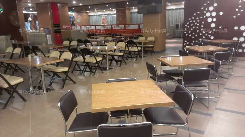  城陽(yáng)三利集團(tuán) 三利美食城