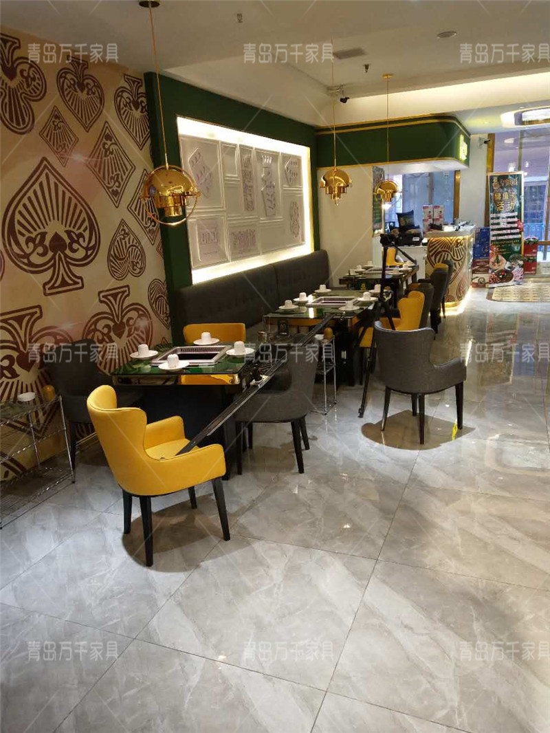  皇家肚場(chǎng) 無煙火鍋