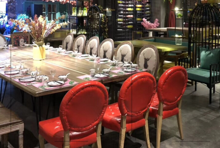 挑選青島酒店家具風格要遵循統(tǒng)一性和配套性