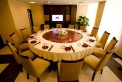 青島酒店桌椅批發(fā)采購哪家好？